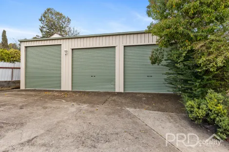 Property photo of 17 Simpson Street Tumut NSW 2720