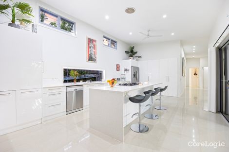 Property photo of 3 Cunningham Street Torquay QLD 4655