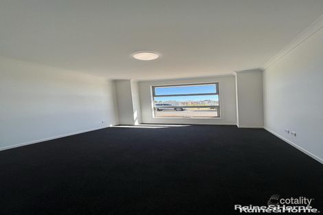 Property photo of 27 Yamuna Avenue Munno Para West SA 5115