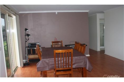 Property photo of 2 Elpara Way Hampton Park VIC 3976