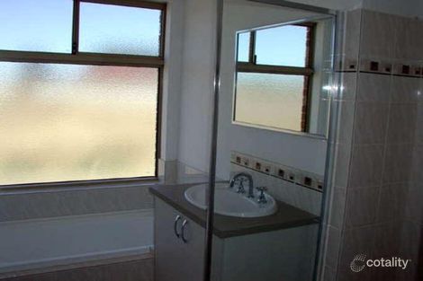 Property photo of 15 Higgs Court Brookdale WA 6112