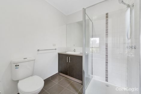 Property photo of 8 Split Rock Drive Brookfield VIC 3338