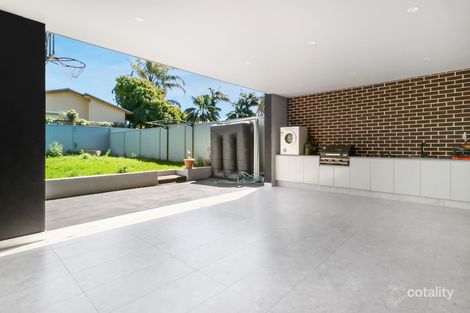 Property photo of 32 Glenfarne Street Bexley NSW 2207