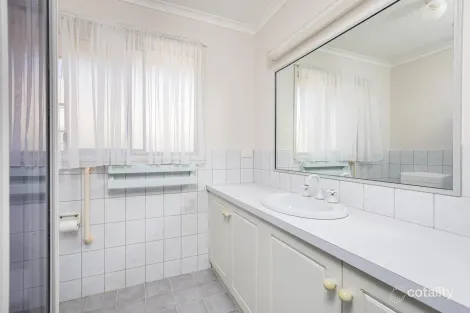 Property photo of 11 McKay Place Mildura VIC 3500