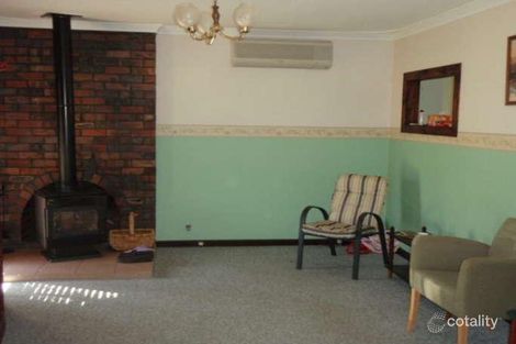 Property photo of 17 Hilton Crescent Maddington WA 6109