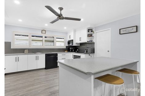 Property photo of 10 Chantilly Glenella QLD 4740