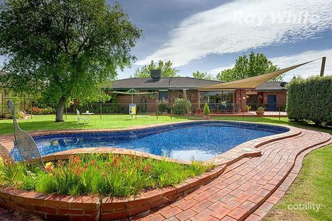 411 Romani Dr, Lavington, NSW 2641