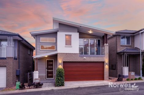 Property photo of 24 Durack Crest Norwest NSW 2153