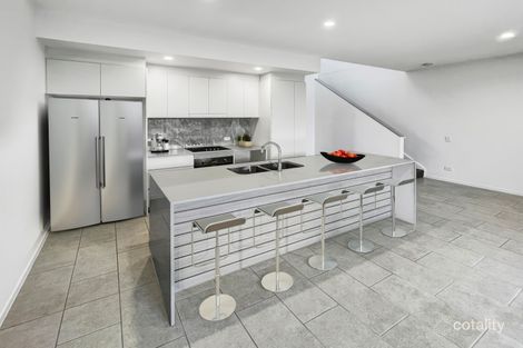Property photo of 2/11 Panama Crescent Mountain Creek QLD 4557