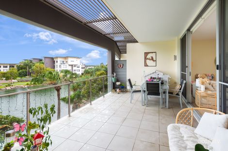 Property photo of 236/3 Pendraat Parade Hope Island QLD 4212