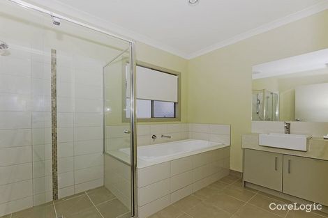 Property photo of 77 Pecks Road Sydenham VIC 3037