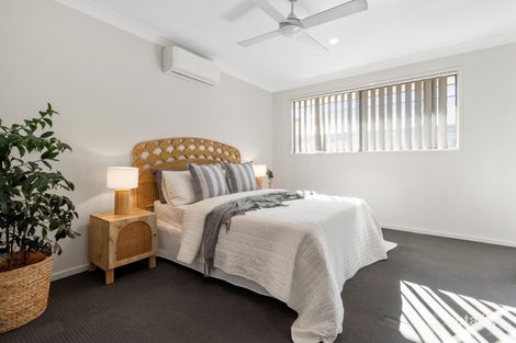 Property photo of 10 Sandcastle Street Fern Bay NSW 2295