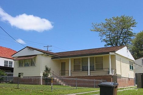 31 Middle St, Cardiff South, NSW 2285