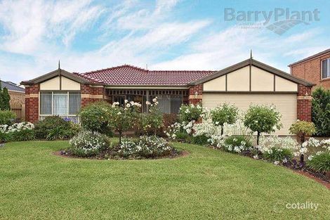 Property photo of 14 Glenbrook Gardens Brookfield VIC 3338