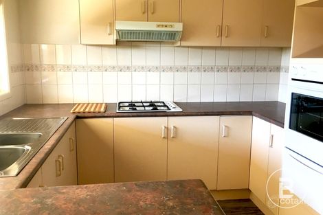 Property photo of 10 Allingham Street Golden Square VIC 3555