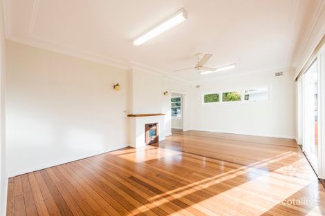 Property photo of 19 Davey Avenue Grafton NSW 2460