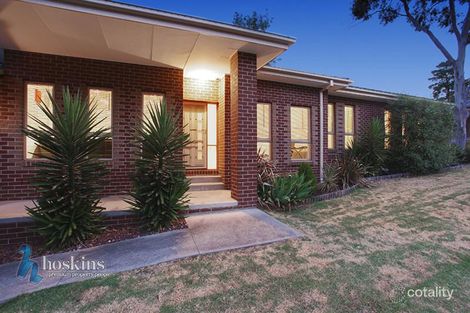 Property photo of 82 Lincoln Road Croydon VIC 3136