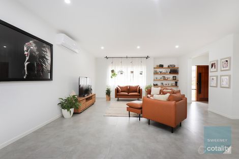 Property photo of 22 Commonwealth Drive Aintree VIC 3336