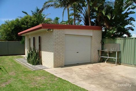 Property photo of 31 Ramsay Crescent Golden Beach QLD 4551