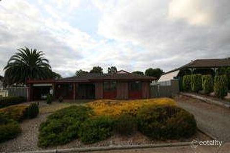 18 Mercedes Ave, Hallett Cove, SA 5158