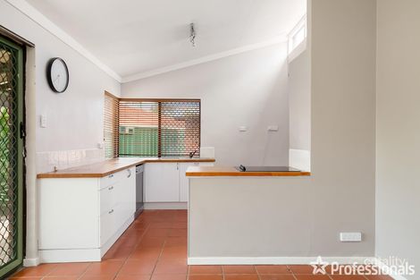 Property photo of 46 Periwinkle Way Parkwood WA 6147