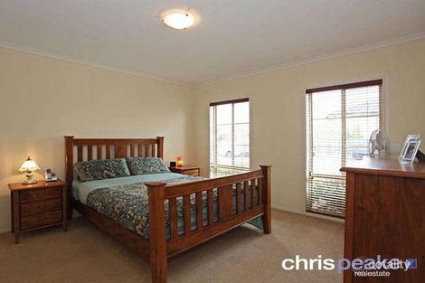 Property photo of 10 Fabriano Place Narre Warren South VIC 3805