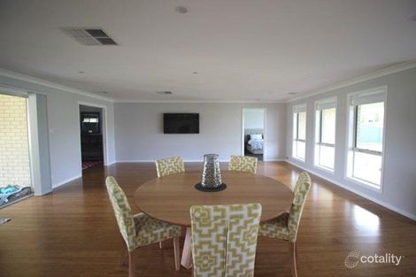 Property photo of 22 Mary Angove Crescent Cootamundra NSW 2590