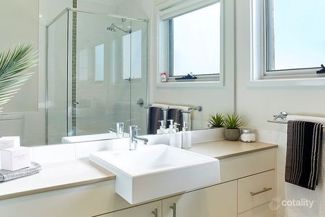 Property photo of 6 Waterglass Street Spring Farm NSW 2570