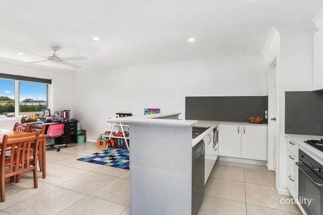 Property photo of 27/1A Pioneer Parade Banora Point NSW 2486
