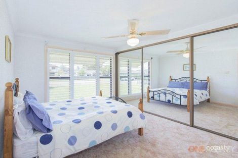 Property photo of 15 Braemar Road Caves Beach NSW 2281