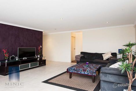 Property photo of 7 Cezanne Bend Ashby WA 6065