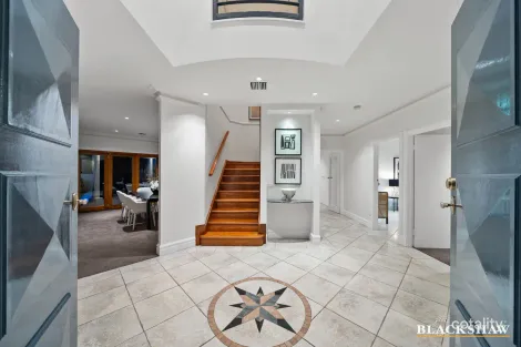 Property photo of 17 Hodgkinson Street Griffith ACT 2603