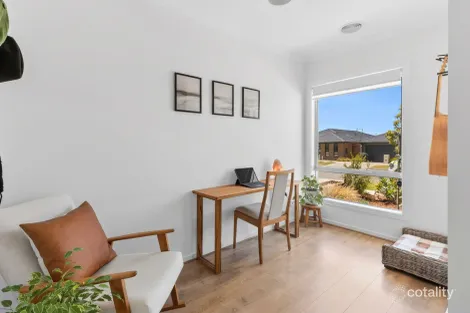 Property photo of 20 Chamberlain Drive Armstrong Creek VIC 3217