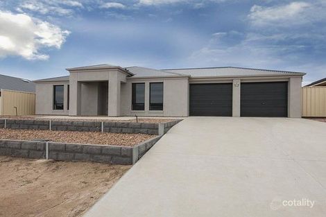 Property photo of 69 Pommern Way Wallaroo SA 5556