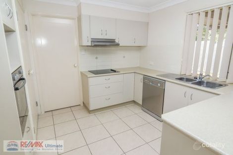 Property photo of 12 Yaraan Crescent Beachmere QLD 4510