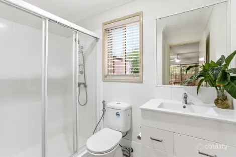 Property photo of 37/1-5 Studio Drive Pacific Pines QLD 4211