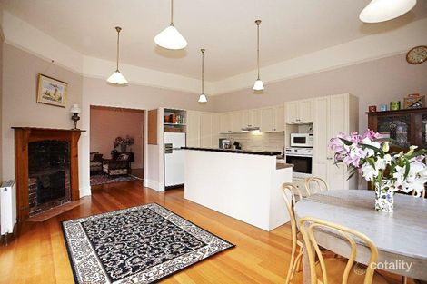 10 Ruskin St, Elwood, VIC 3184