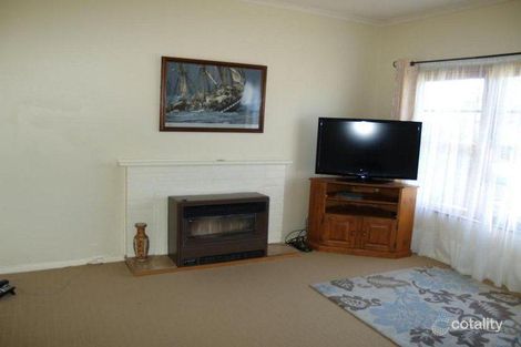 Property photo of 4 Bitcon Place Numurkah VIC 3636