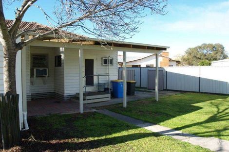 Property photo of 4 Bitcon Place Numurkah VIC 3636