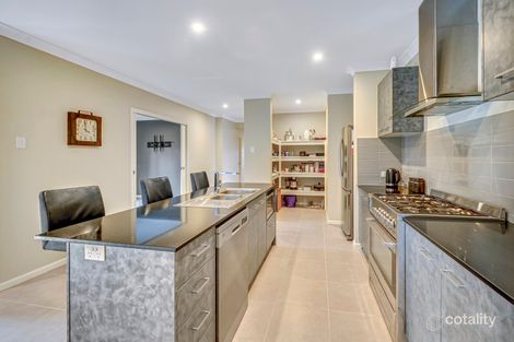 Property photo of 32 Outlook Crescent Flagstone QLD 4280