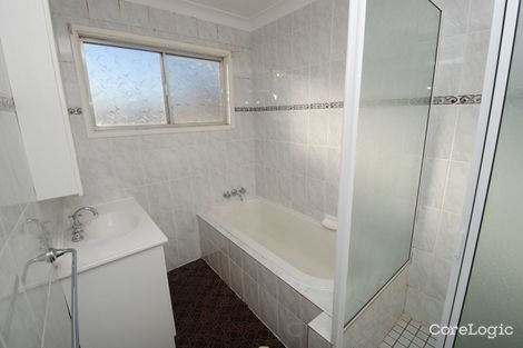 Property photo of 16 Outer Crescent Bowenfels NSW 2790
