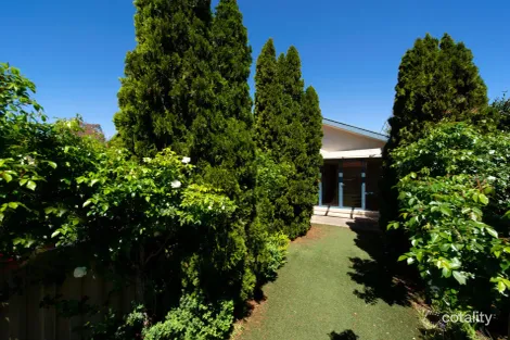 Property photo of 39 Lampard Circuit Bruce ACT 2617