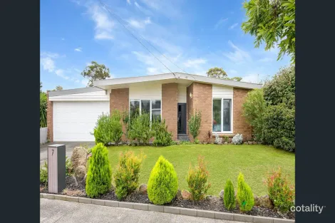 7 Beverley Cl, Frankston, VIC 3199