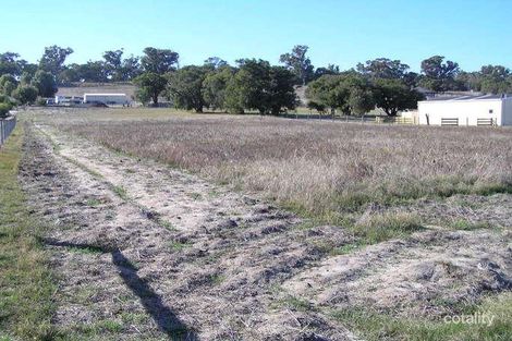 Property photo of 64 Lofthouse Drive Leschenault WA 6233