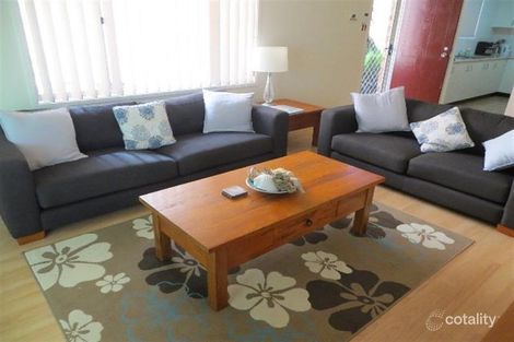 Property photo of 41 Tasman Court Caves Beach NSW 2281