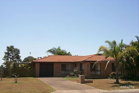 17 Royal Dr, Kawungan, QLD 4655