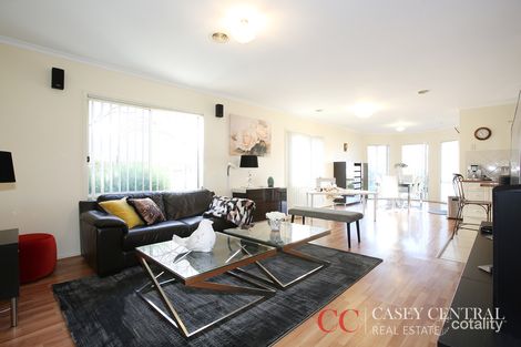 Property photo of 16 Rich Walk Narre Warren South VIC 3805