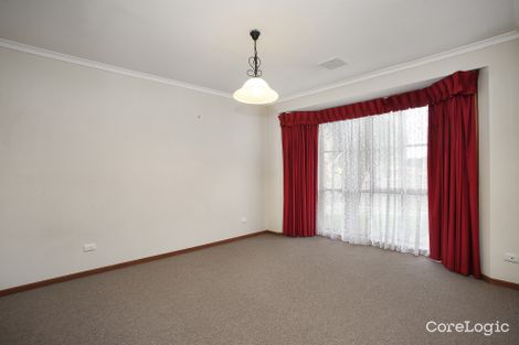 Property photo of 28 Rozzy Parade Narre Warren VIC 3805