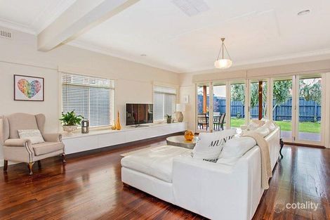 Property photo of 42 Balmoral Avenue Pascoe Vale South VIC 3044