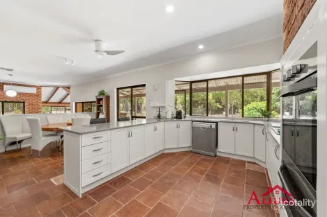96 Karbro Dr, Cardup, WA 6122